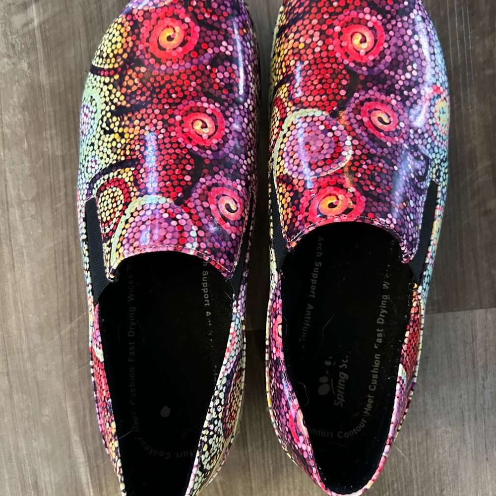 Spring Step Red and Pink Floral Flats